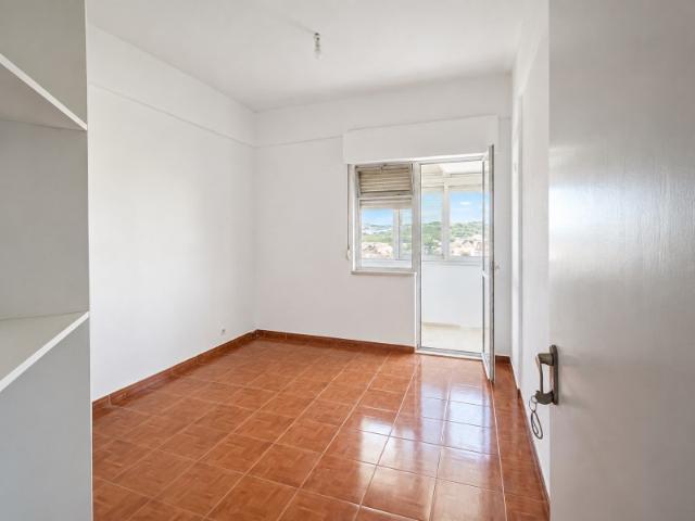 Apartamento T1 na Reboleira Atualmente Arrendado