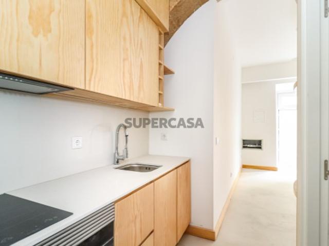 Apartamento T1 na rua do Paraíso