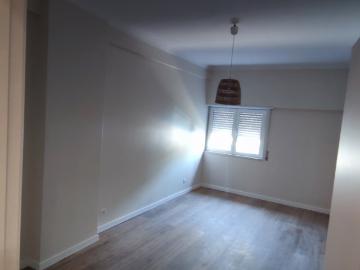Apartamento T1 nas Laranjeiras