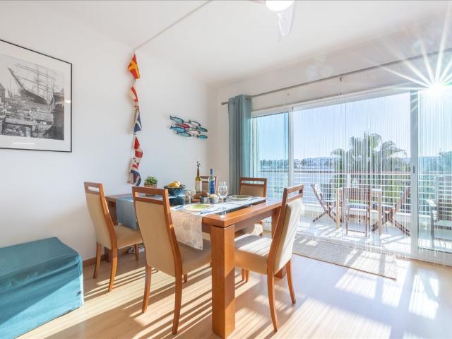 Apartamento T1 no ultimo andar do predio na Marina de Lagos. 98m² Lagos