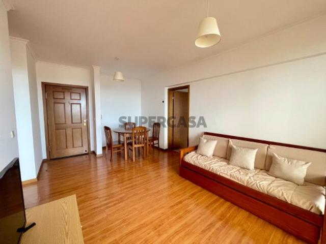 Apartamento T1 no Caniço de Baixo Vista Mar e Estacionamento