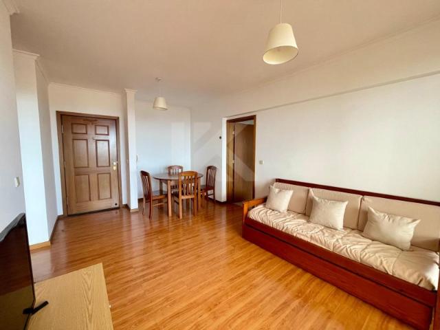 Apartamento T1 no Caniço de Baixo Vista Mar e Estacionamento