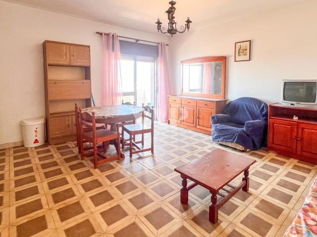Apartamento T1 no centro de Quarteira