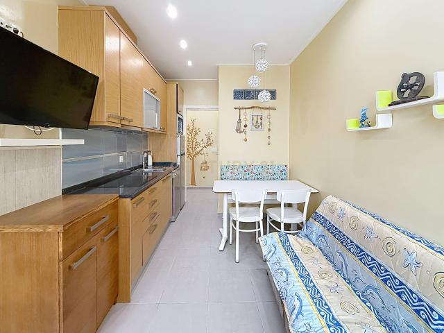 Apartamento T1 no Centro Histórico da Nazaré, a 150 Metros da Praia