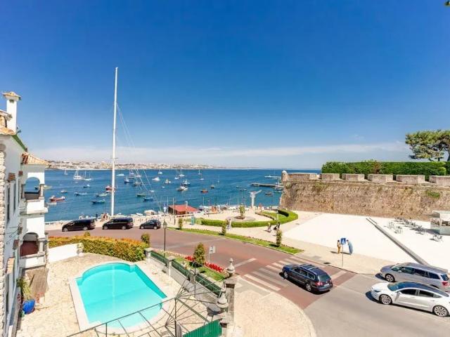 Apartamento T1 no Centro Histórico de Cascais com Vista Mar 74m² Cascais e Estoril