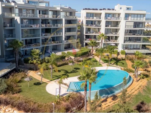 Apartamento T1 no Condomínio Oásis Mar Piscina Praia da Rocha