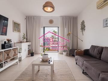 Apartamento T1 no condomínio com piscina no Palmela Village Quinta do Anjo!