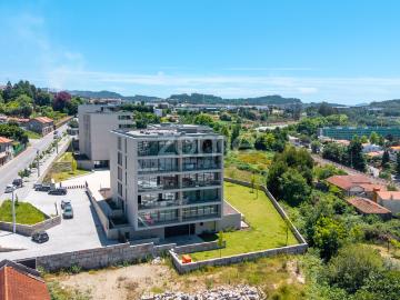 Apartamento T1 no Edifício Castanheiro, Urgezes