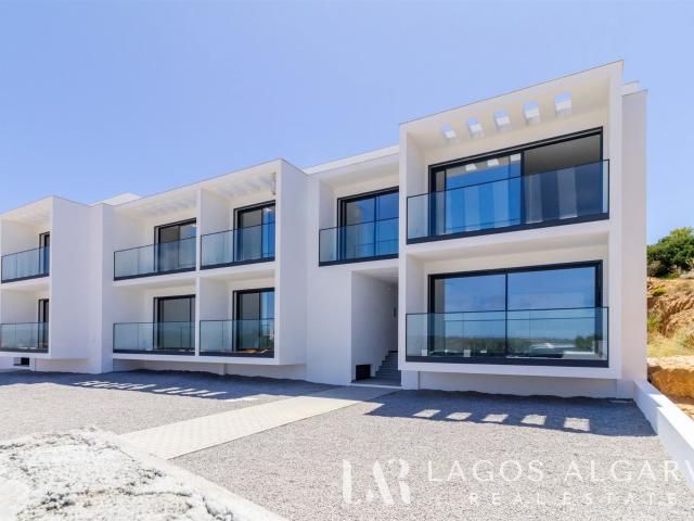 Apartamento T1 no Espartal, próximo da Praia do Monte Clérig. 51m² Aljezur