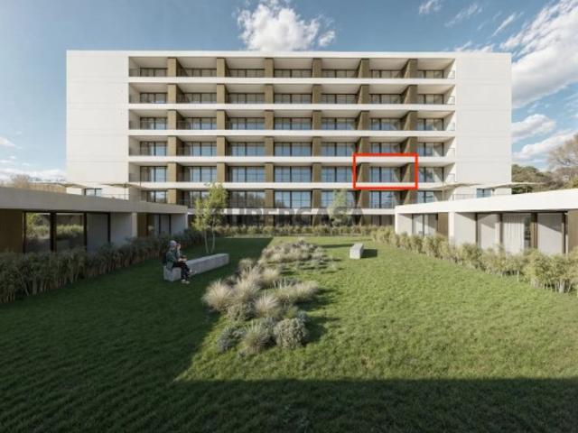Apartamento T1, no Parque Sinçães