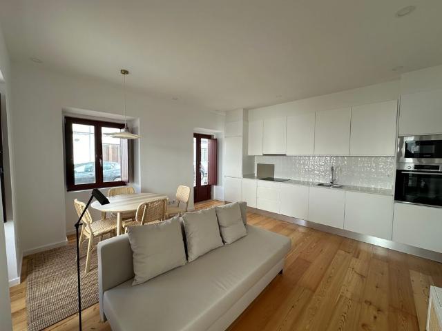 Apartamento T1 Novo, mobilado no Centro Pombalino de Vila Real de Santo António