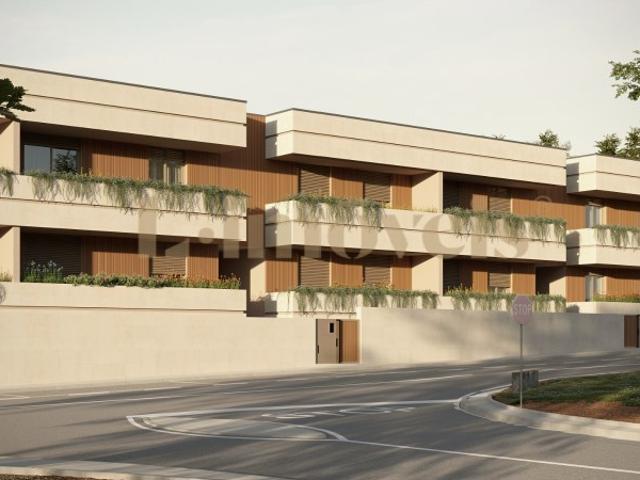 APARTAMENTO T1, NOVO, NO EDIFICIO GARDEN, EM LUSTOSA