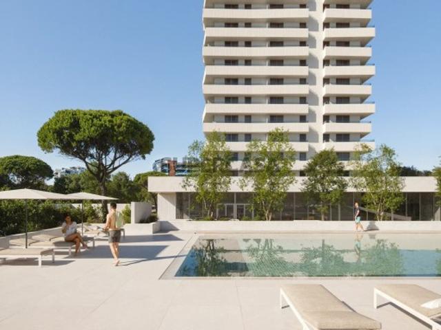 Apartamento T1, novo, no Ribamar, com piscina e estacionamento, em Portimão, no Algarve