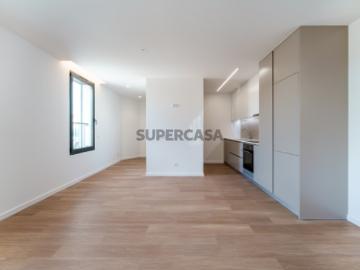 Apartamento T1 Novo em prédio de luxo com Piscina Privada Fátima