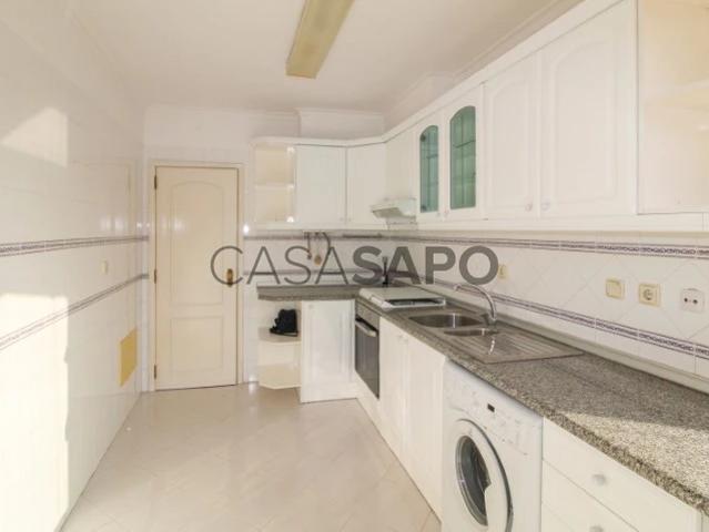 Apartamento T1 para alugar em Almada