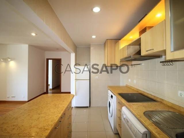 Apartamento T1 para alugar em Almada