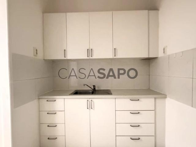 Apartamento T1 para alugar em Loures