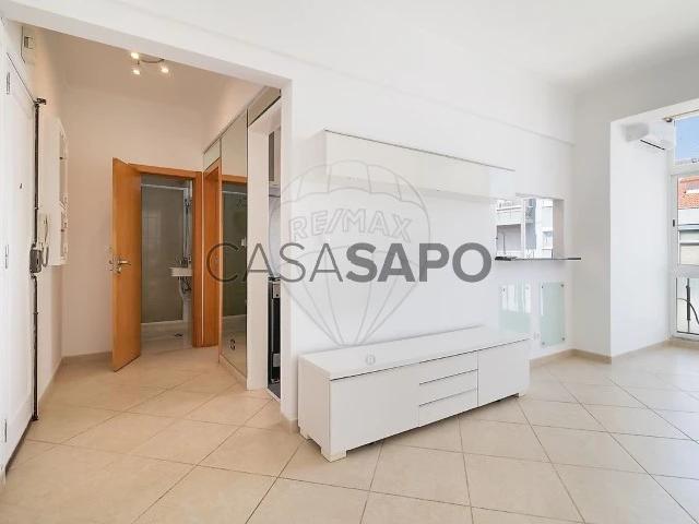 Apartamento T1 para alugar na Amadora