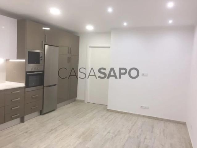 Apartamento T1 para alugar no Barreiro
