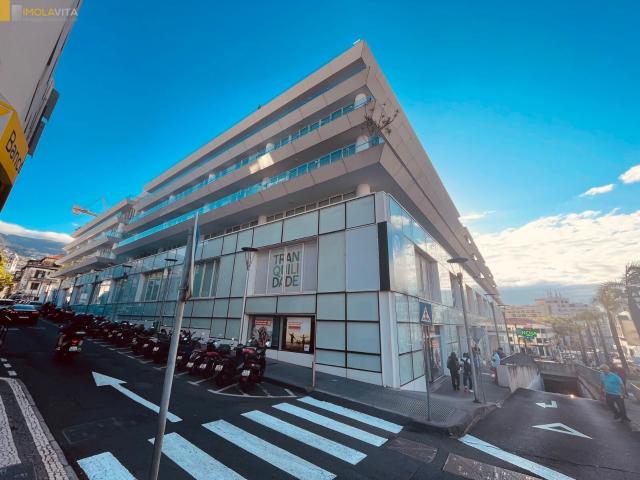 Apartamento T1 para Arrendamento – Edifício Plaza Madeira