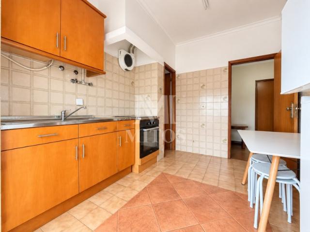 Apartamento T1 para arrendamento na Abelheira Viana do Castelo