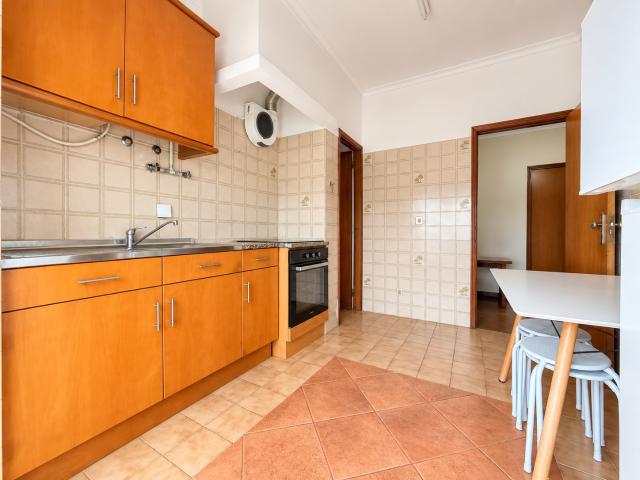 Apartamento T1 para arrendamento na Abelheira Viana do Castelo