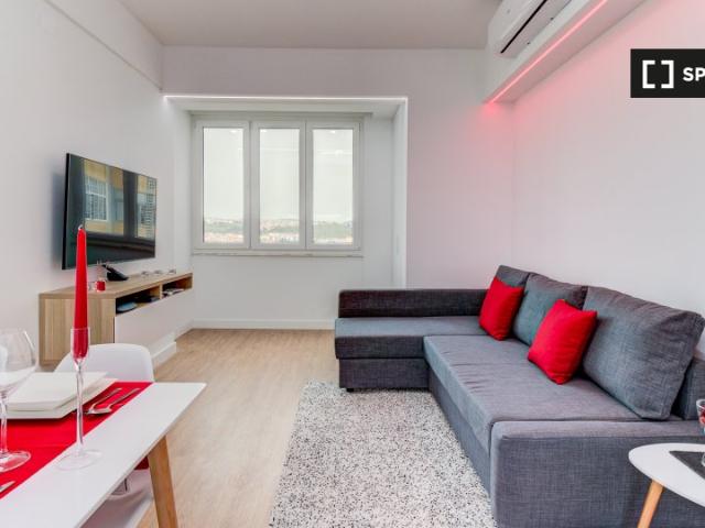 Apartamento T1 para arrendamento na Reboleira, Lisboa