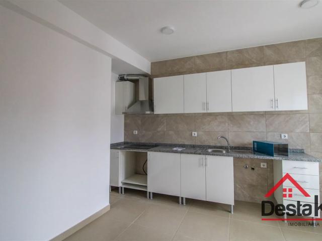 apartamento t1 para arrendamento no centro de são pedro do sul