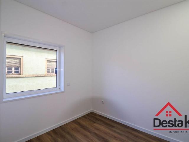 Apartamento T1 para arrendamento no centro de Viseu