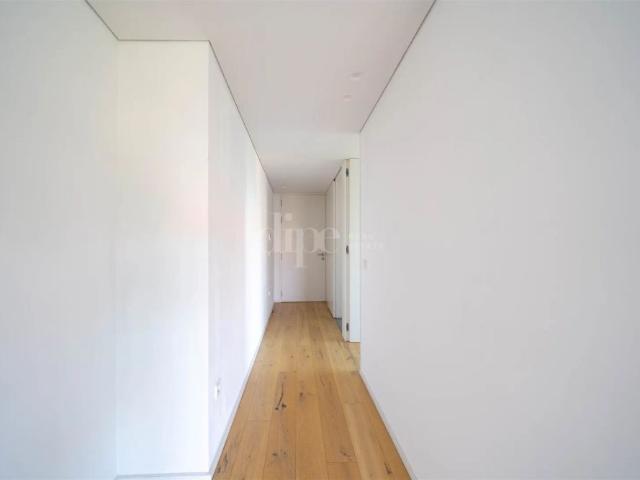 Apartamento T1 para arrendamento no coração da cidade de Guimarães