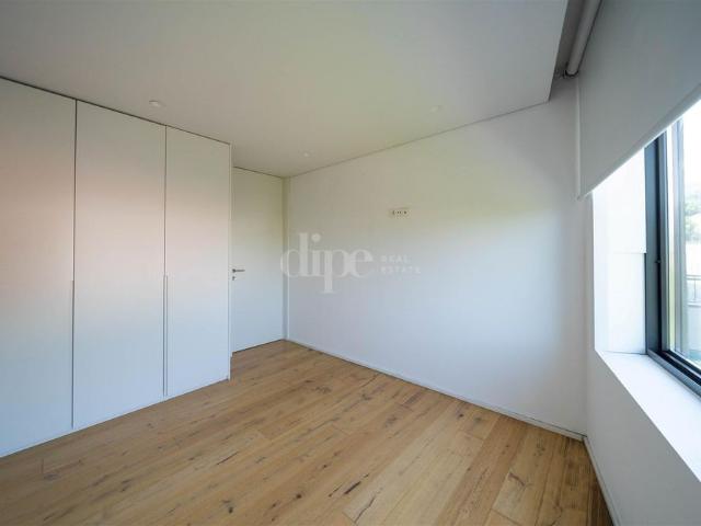 Apartamento T1 para arrendamento no coração da cidade de Guimarães