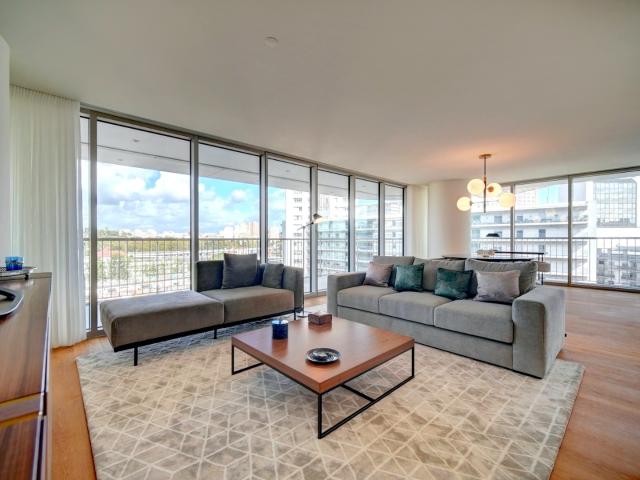Apartamento T1 para arrendar mobilado em Campolide, Lisboa