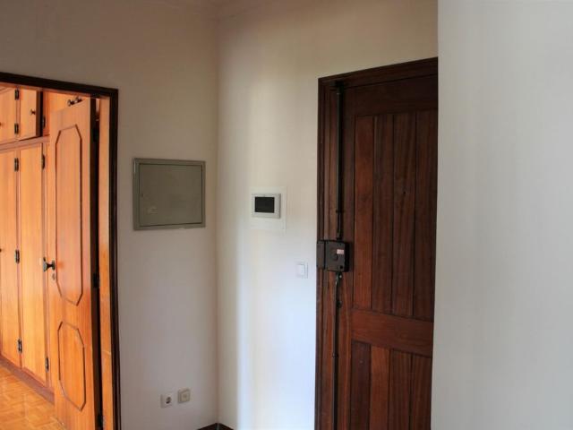 Apartamento T1 para arrendar, na Av. Elísio de Moura, em Coimbra