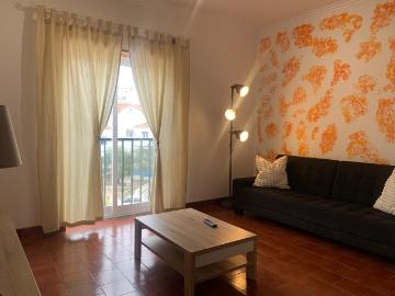 Apartamento T1 para Arrendar no Centro da Ericeira