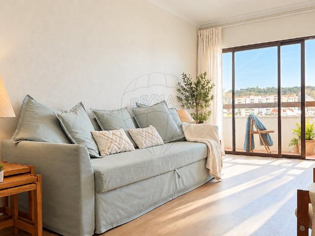 Apartamento T1 para arrendar em Costa de Caparica, Almada RE/MAX Portugal