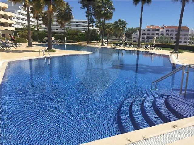 Apartamento T1 para arrendar em Guia, Albufeira RE/MAX Portugal