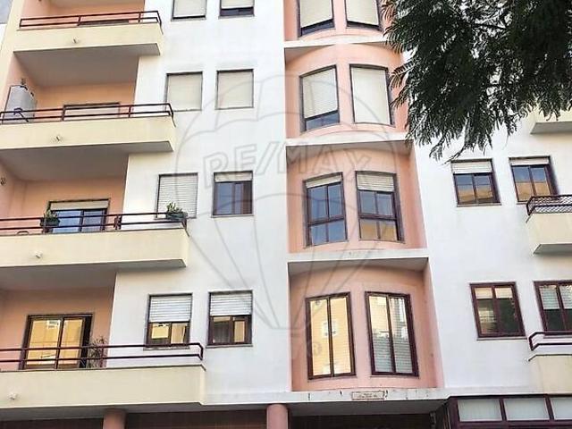 Apartamento T1 para arrendar em São Sebastião, Setúbal RE/MAX Portugal