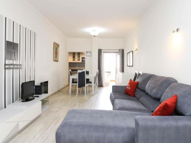 Apartamento T1 com piscina na Baixa de Albufeira 80m² Albufeira e olhos de água