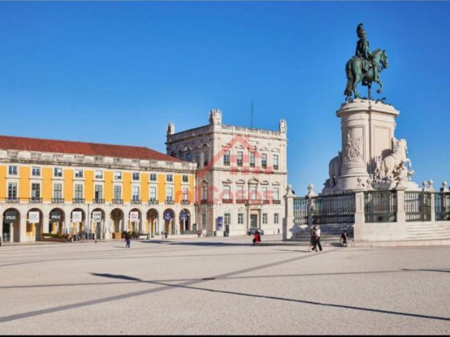 Apartamento T1 para Venda na Rua do Comércio | Baixa de Lisboa