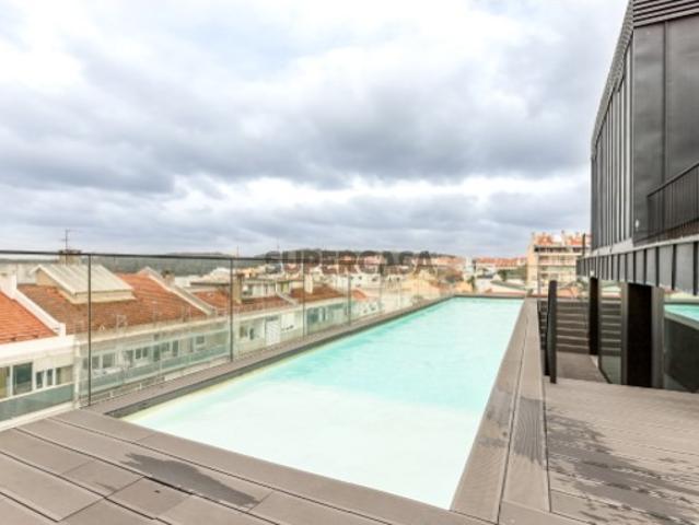 Apartamento T1 para venda com móveis no LX Living