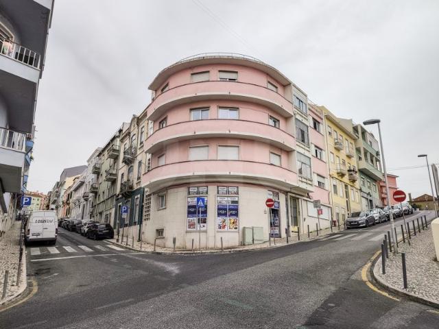 Apartamento T1 para venda em Campolide
