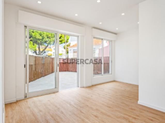 Apartamento T1 Parede