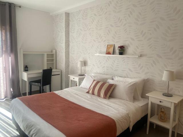Apartamento T1 Portimão, Praia da Rocha com piscina