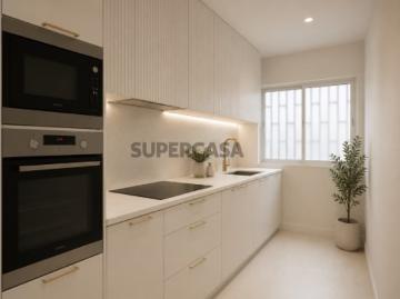 Apartamento T1 Remodelado na Amadora
