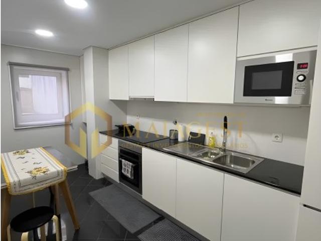 Apartamento T1 Remodelado com Anexo em Matosinhos