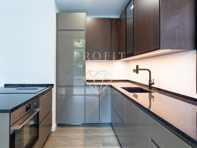 Apartamento T1 remodelado e a estrear em Belas para Venda