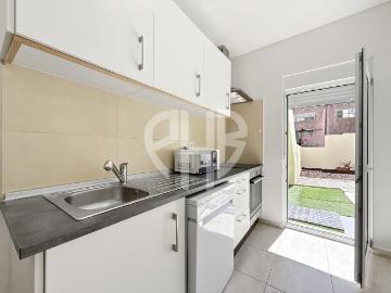 Apartamento T1 Remodelado em Camarate / Com Quintal Privati. 40m² Santo Antão do Tojal e São Julião do Tojal