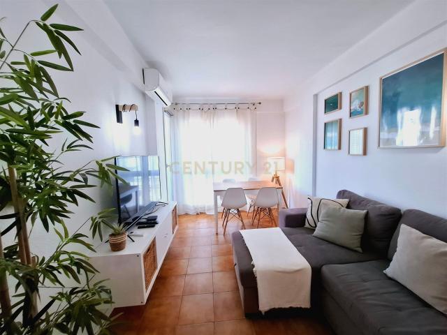 Apartamento T1 Renovado a 150 Metros da Praia dos Pescadores. 50m² Albufeira e Olhos de Água