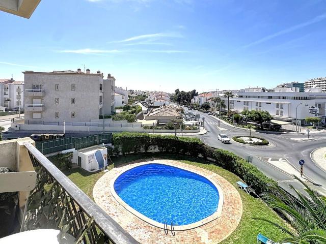 Apartamento T1 Renovado com piscina em Albufeira 63m² Albufeira e Olhos de Água