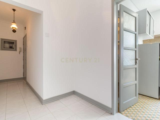 Apartamento T1 renovado, na Pontinha, Odivelas. Para Arrendar!